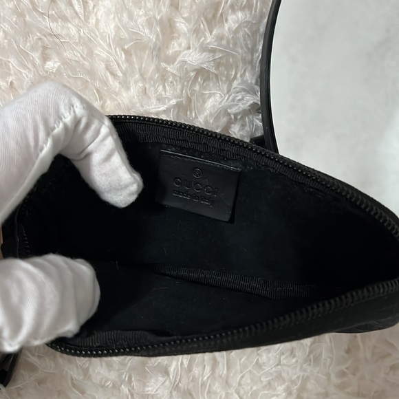 Rare Gucci Black Monogram and Leather Key/Cosmetic Case Wristlet - Picture 8 of 11